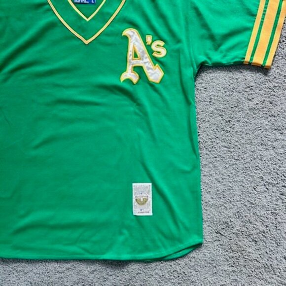 MLB Cooperstown Collection Oakland A's 1972 - 1974 Baseball Jersey Sz. L - EUC - Picture 2 of 8